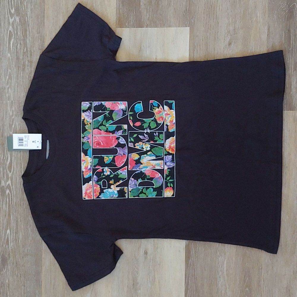 NWT Run DMC Women's Graphic T-Shirt Black Size S